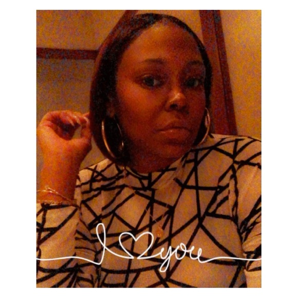 Fashion nova body suit. - Picture 4 of 4